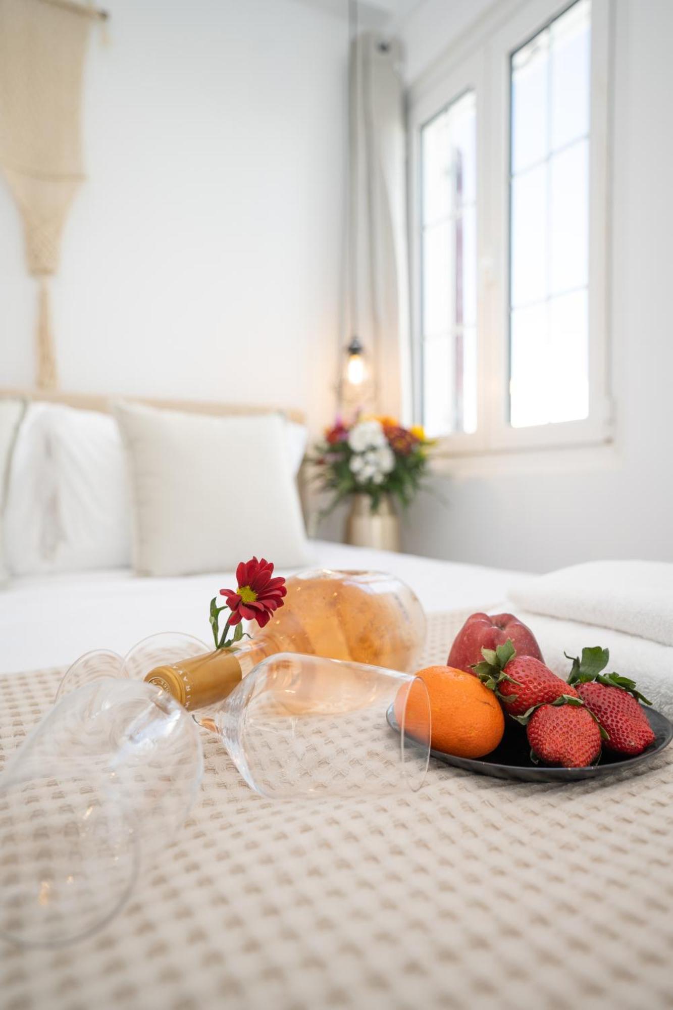 Myconian Little Venice Elite Suites With Sea View Mykonos Town Exterior photo