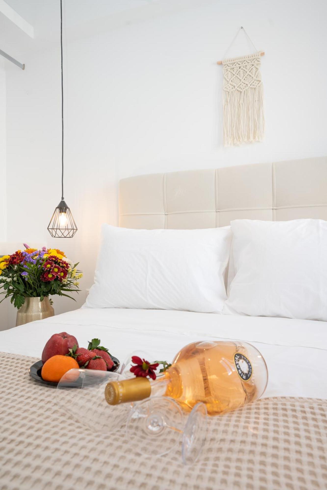 Myconian Little Venice Elite Suites With Sea View Mykonos Town Exterior photo